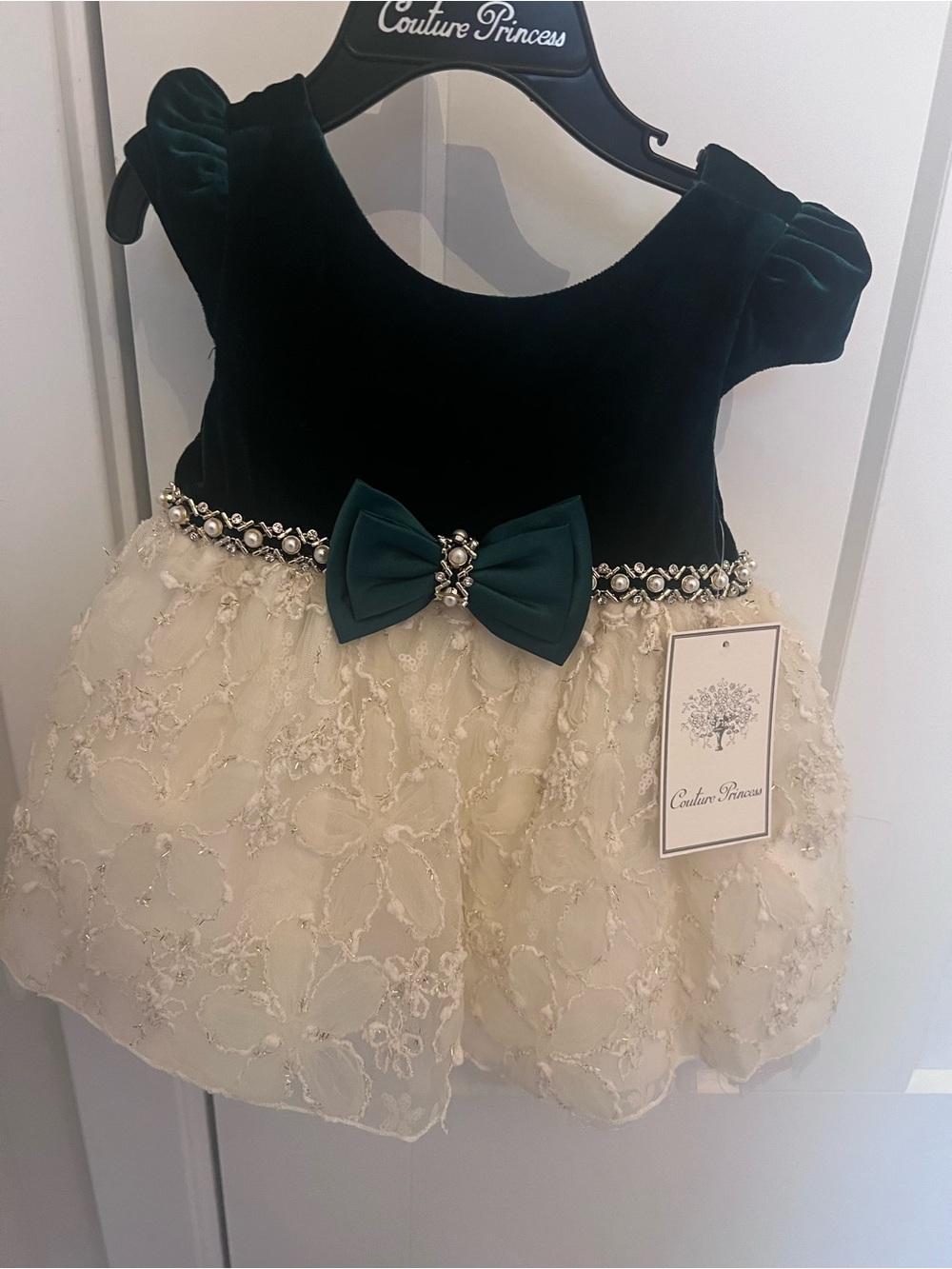 Girls Velvet & Lace Bow Party Dress in Dark Green and Cream